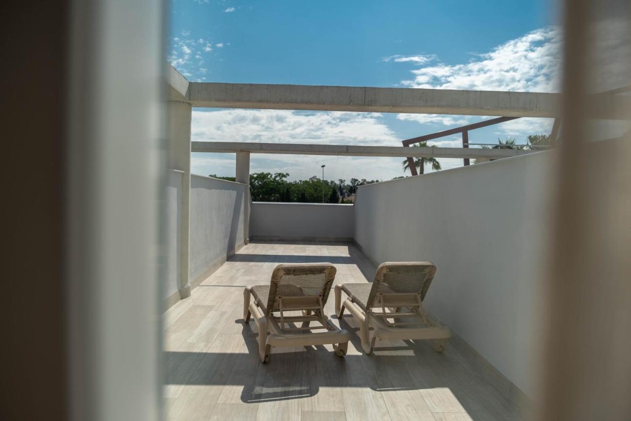 Aljarafe Suites By Qhotels Gelves Buitenkant foto