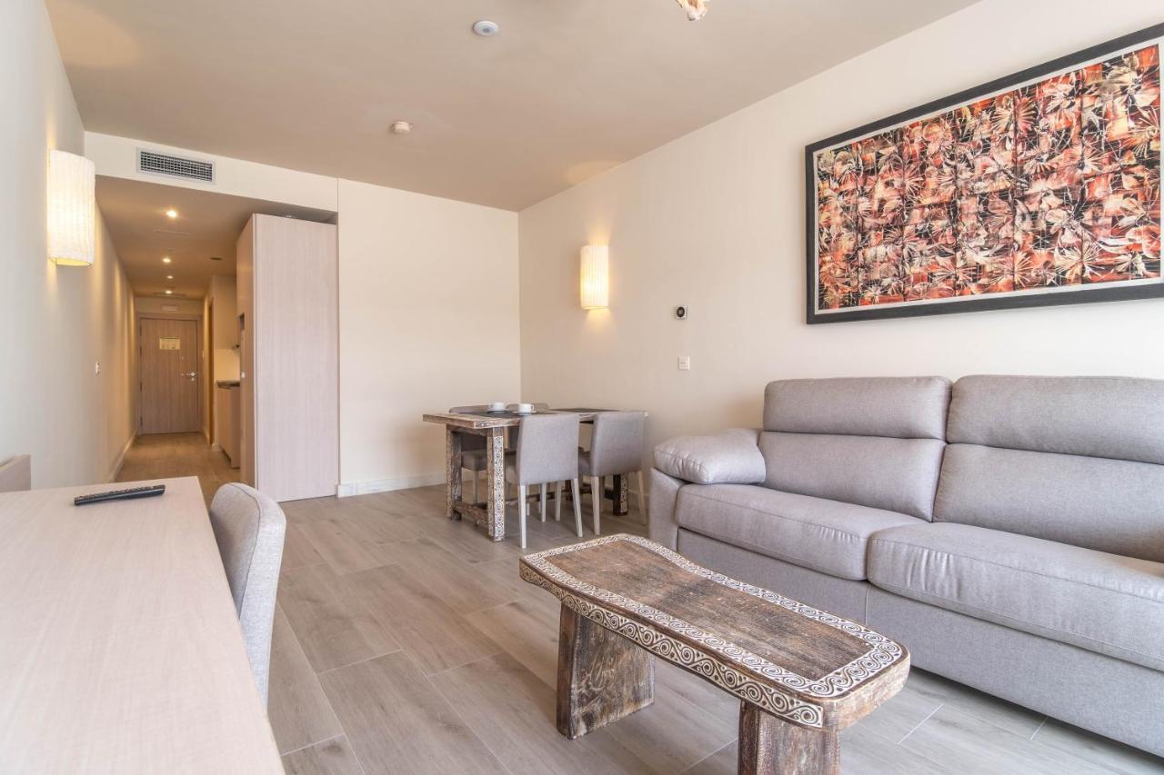 Aljarafe Suites By Qhotels Gelves Buitenkant foto